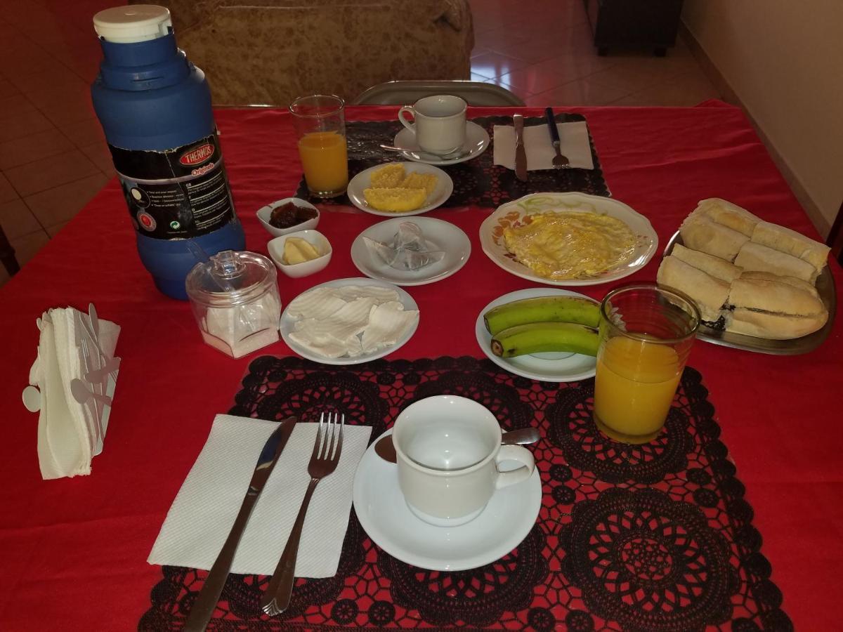 Chez Albino Guest House Sao Filipe Εξωτερικό φωτογραφία